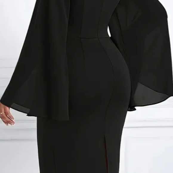 NWOT Cape Sleeve Dress - Picture 4 of 4